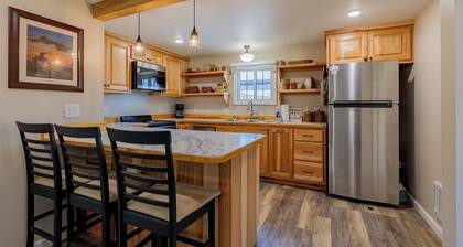 Downtown Casita- Charming one bedroom, close to Downtown Cody