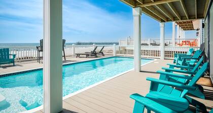 Carolina Dreamin': Oceanfront w/Private Pool, Hot Tub, Elevator!