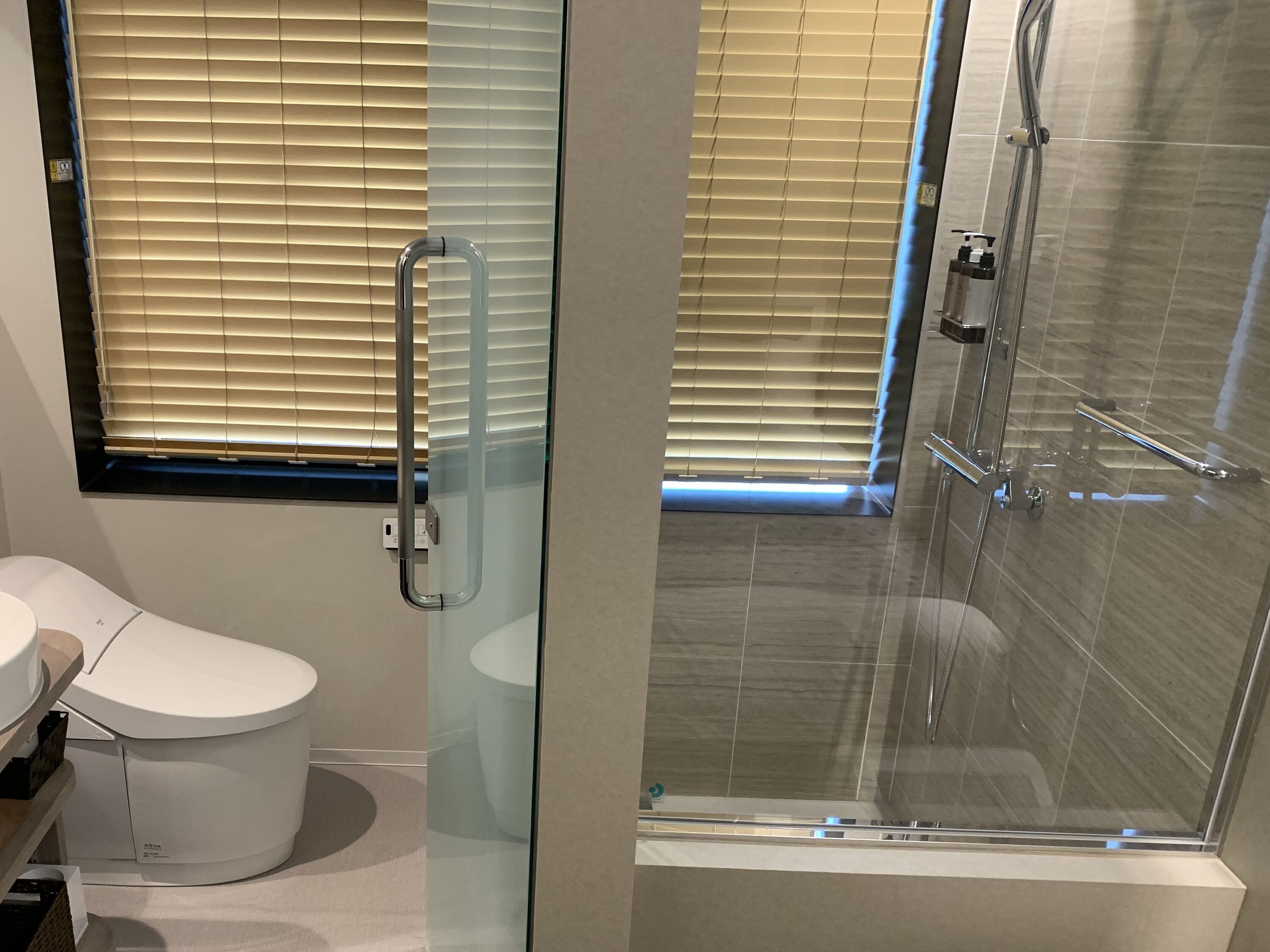 standard single room, non smoking | bathroom | free toiletries, hair dryer, slippers, electronic bidet