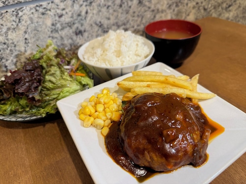朝食
