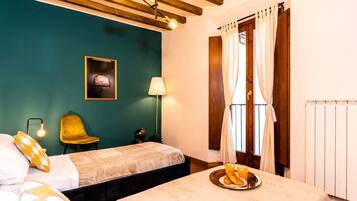 3 bedrooms, laptop workspace, blackout drapes, iron/ironing board