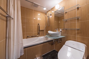 Twin Room, Non Smoking | Bathroom