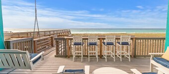 Seabatical-Gulf Front Home with Private Beach Crossover, 3 King suites