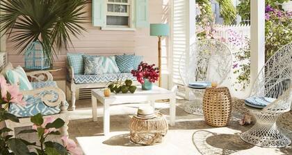 Chatterbox. An Island Home in the Heart of Harbour Island.