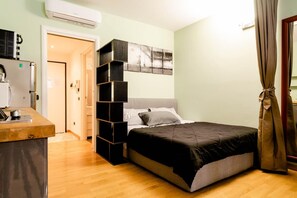 1 bedroom, desk, iron/ironing board, travel crib - Central Apartament - 2 min Underground - Self Check-in (Milano)
