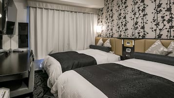 Twin Room, Non Smoking (High Floor) | Down comforters, desk, laptop workspace, blackout drapes