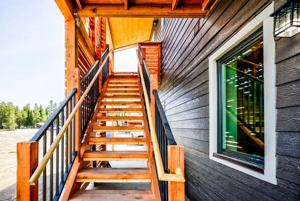 Property grounds - West Yellowstone | Walk to Shops & Dining | Private Balcony Castle Z (West Yellowstone)