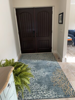 Interior - Love Water? Gulf Access, Boat Dock, Private Heated Pool in Lanai. (Cape Coral)