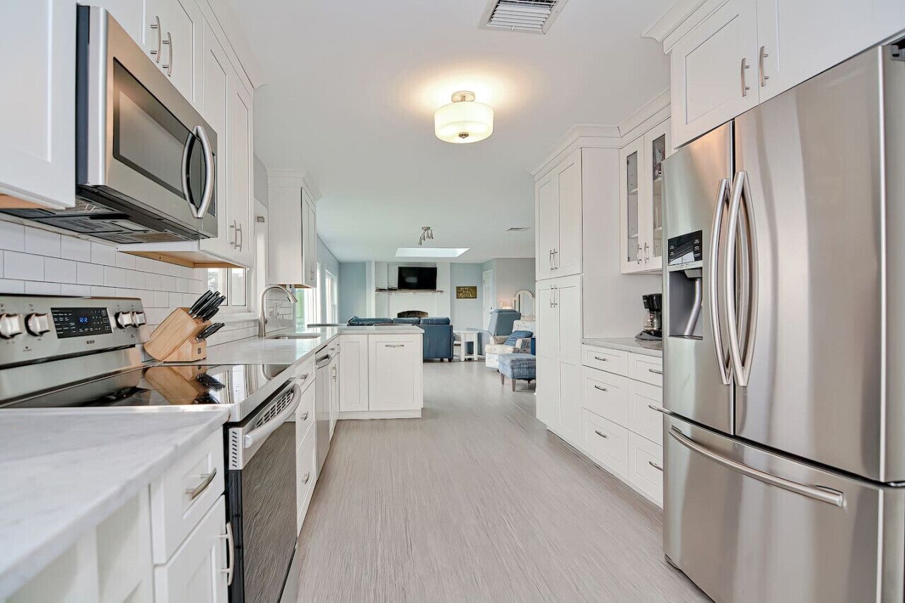 NEW Rental: 2 min walk to Private Coffin's Beach