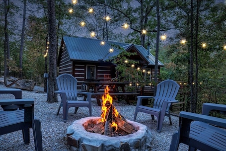 Property grounds. Runaway Train Cabin at Fox Pass Cabins