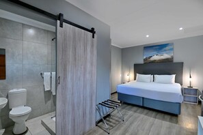 Executive Room | Premium bedding, desk, free WiFi, bed sheets - BON Hotel Rustenburg (Rustenburg)
