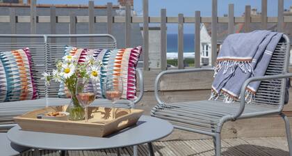 Ocean View, Newquay - Sea Views - Free Parking & Free WiFi