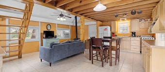 Stonehaven @ Frio River Vacation Rentals