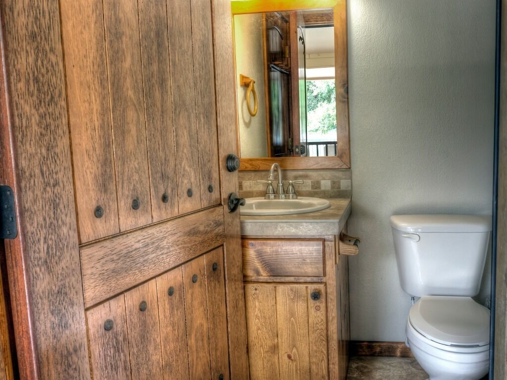 Shower, toilet paper