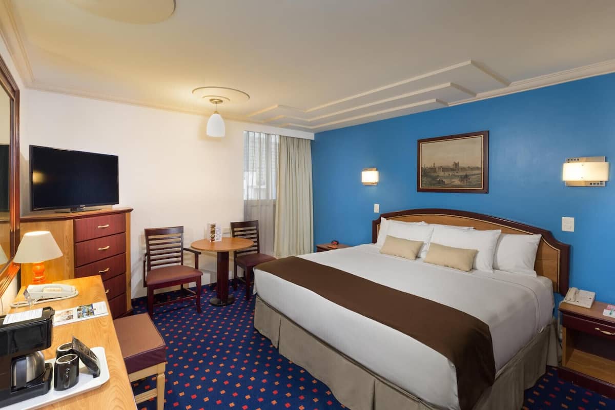 1 chambre, literie hypoallergénique, coffres-forts dans les chambres