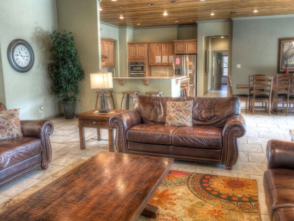 Living area - Emerald, Private Pool, Wi-Fi, @ Frio River Vacation Rentals (Concan)