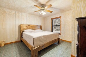 3 bedrooms, free WiFi - Paloma Linda @ Frio River Vacation Rentals (Concan)