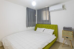 2 Schlafzimmer, Bügeleisen/Bügelbrett, kostenloses WLAN, Bettwäsche