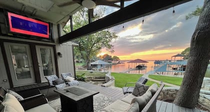 6BR/5Bath Single Story Lake Front Home at Cedar Creek w/ boat rental option