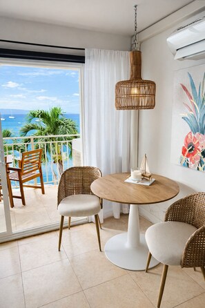 Dining - 2-Bedroom Oceanfront Paradise – Newly Refreshed Lahaina Gem w/Breathtaking Views (Lahaina)