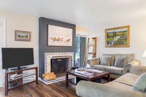 TV, fireplace - Outpost: Teton Shadows Eagle D - Close to Tetons! (Jackson)