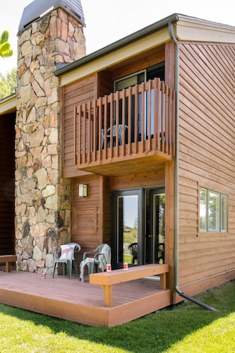 Outpost: Teton Shadows Eagle D - Close to Tetons!