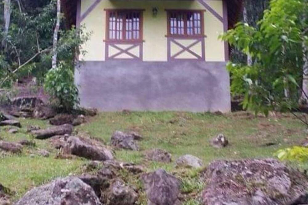 Chalet with private waterfalls 1