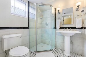 Dusche, Haartrockner