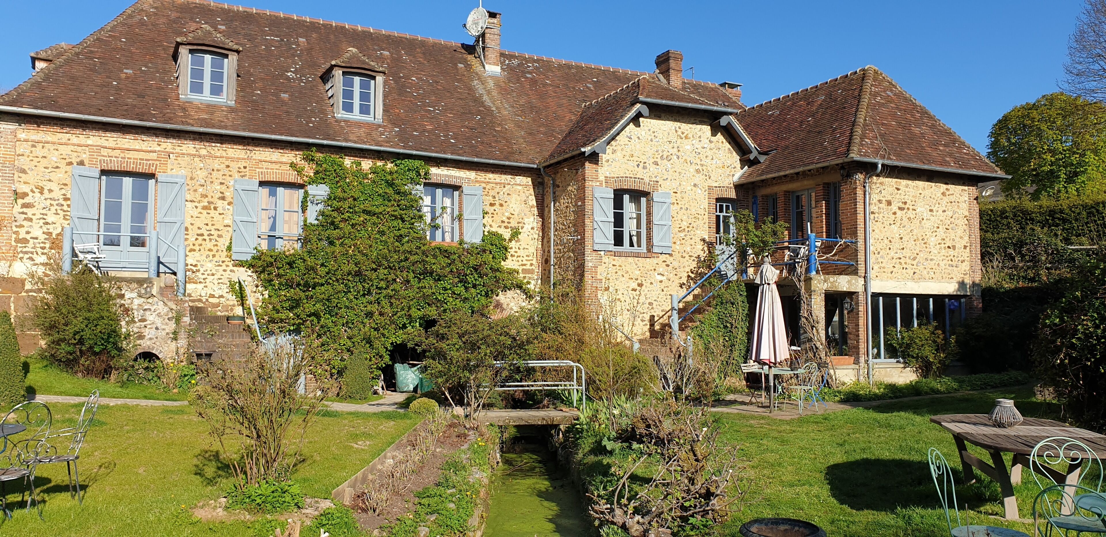 Chambres de Caractère Dans Moulin Historique