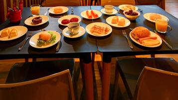 Petit déjeuner buffet compris tous les jours