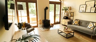 This beautifull villa is located by the wather, surrounded by forest.