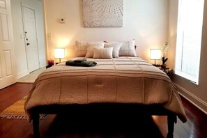 1 Schlafzimmer, Schreibtisch, Bügeleisen/Bügelbrett, WLAN