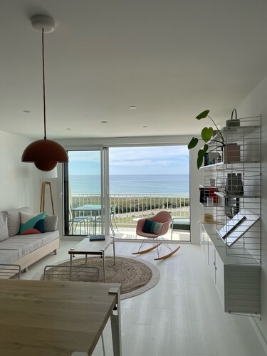 New "Le 209" with magnificent SEA VIEW, swimming pool and balcony