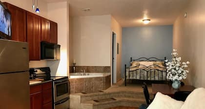 Peaceful Condo in Wabasha with Beautiful River Bluff Location (Lower Unit)