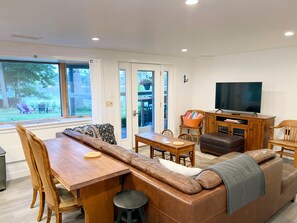 Smart-TV, Bücher, Drucker