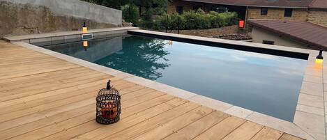 Outdoor pool, a heated pool