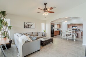 تلفزيون ذكي