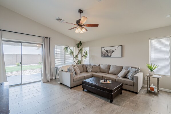 تلفزيون ذكي