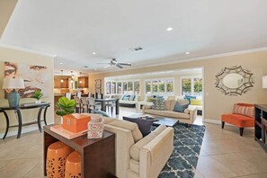 Smart TV, video games, books, stereo - Villa La Quinta Free Pool Heating RV Pkg @ Pt Happy (La Quinta)