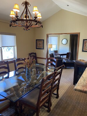 تناول الطعام