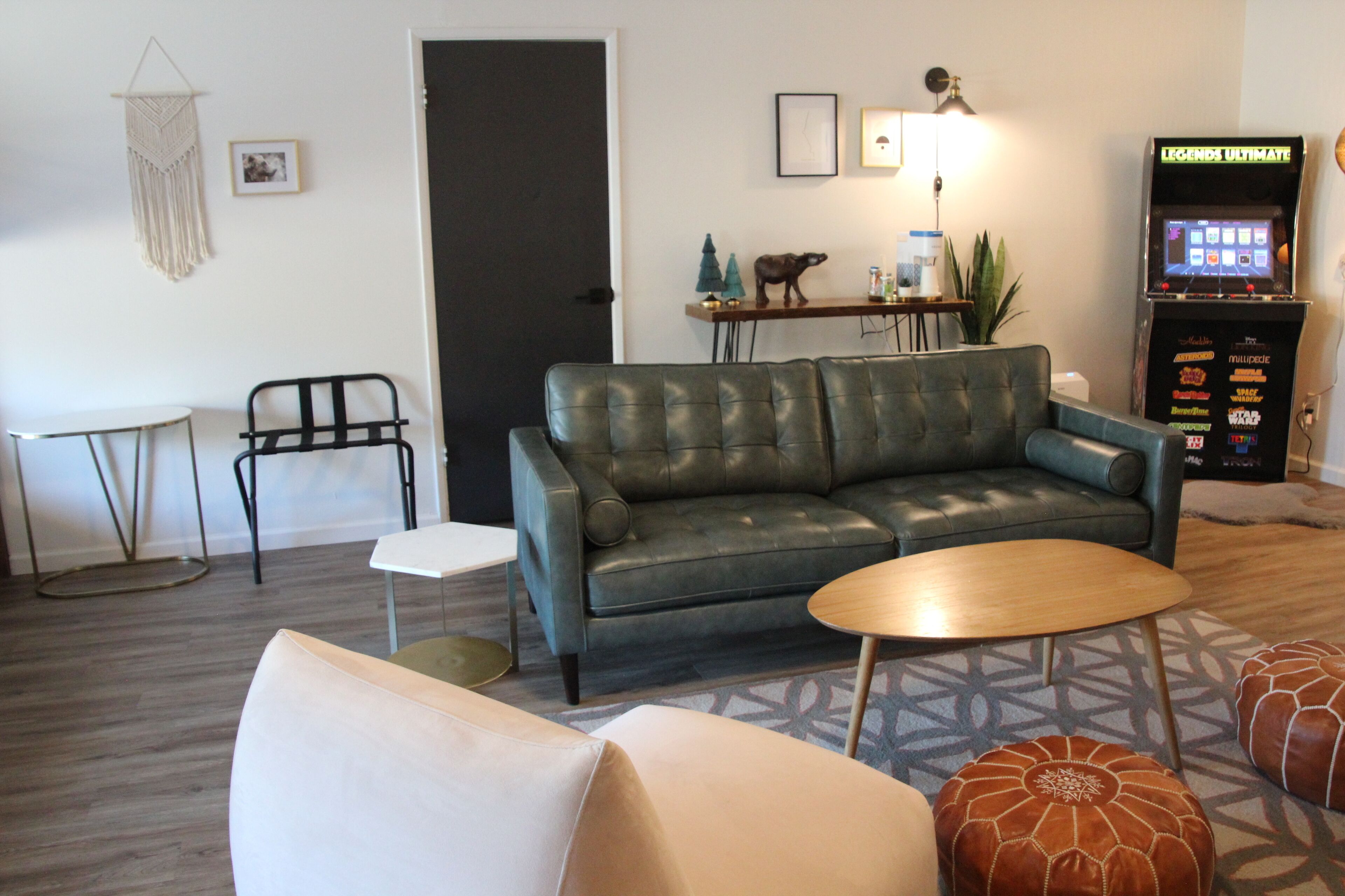 패밀리 쿼드룸 | 이집트산 면 시트, 고급 침구, 오리/거위털 이불, 메모리폼 침대