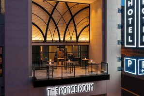 Lobby lounge - Element Atlanta Midtown (Atlanta)