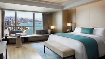 Grand Room, 1 King Bed, Ocean View | Frette Italian sheets, premium bedding, down comforters