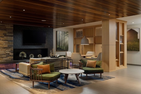 Lobby. Fairfield Inn & Suites by Marriott Knoxville Northwest
