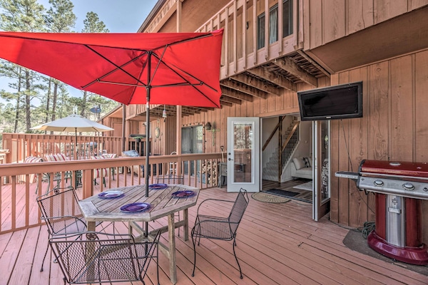 Ruidoso Vacation Rental Condo | 2BR | 1.5BA | 960 Sq Ft | Stairs Required