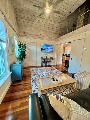 Grand Haven Downtown Charm