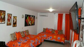 1 bedroom, WiFi, bed sheets