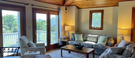 Televisie, boeken en een kantoor