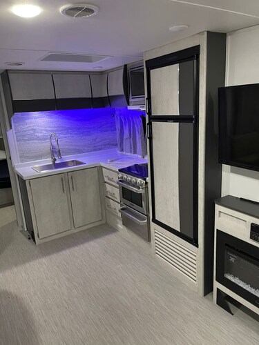 Luxurious Trailer on The Beach