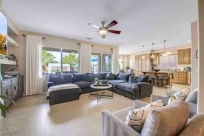 TV, fireplace, video games, Netflix - Casa Tranquila, Amazing heated pool/spa. Epic mountain/golf course views (Indio)